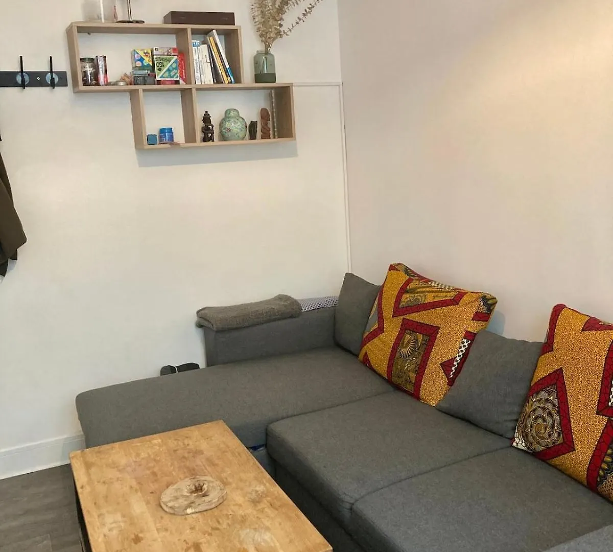 Appartement Calme 2 Pieces Paris 0*,  France